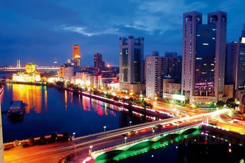 『隨華全，觀天下』 ——走進新建