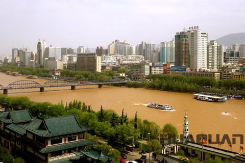 『隨華全，觀天下』 ——走進蘭州