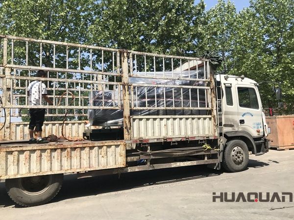 一臺300kw自動化發(fā)電機組于2018年5月27日順利發(fā)往河南許昌市