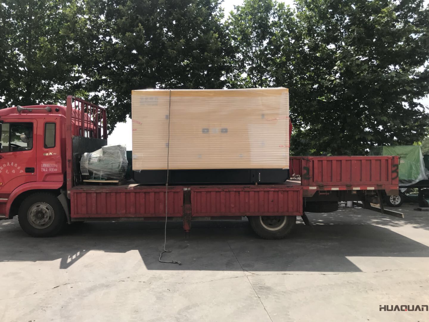 7月6日一臺(tái)HQ5QF標(biāo)配汽油一體機(jī)順利發(fā)往江蘇省蘇州市