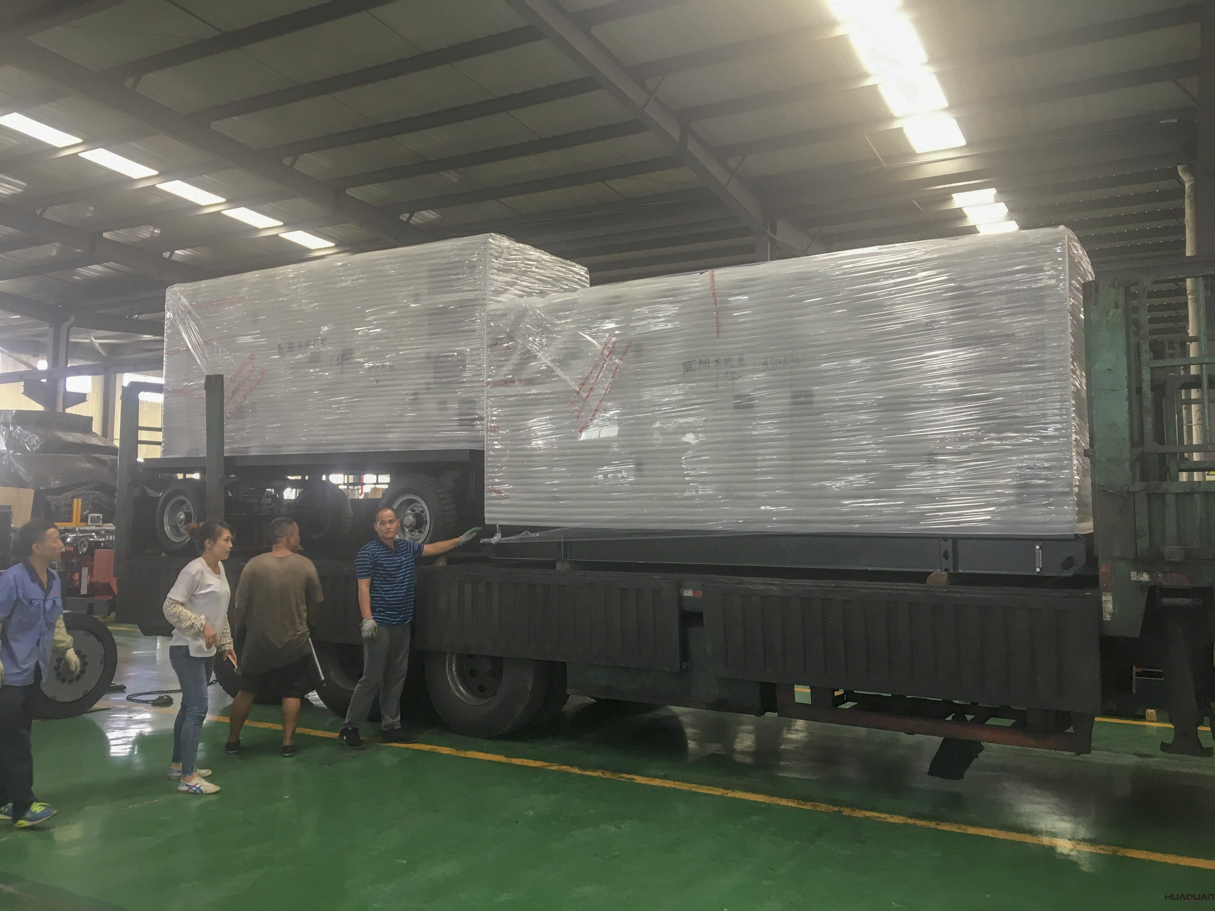 8月10日，一臺400kw靜音箱柴油發電機從華全動力成功發往上海