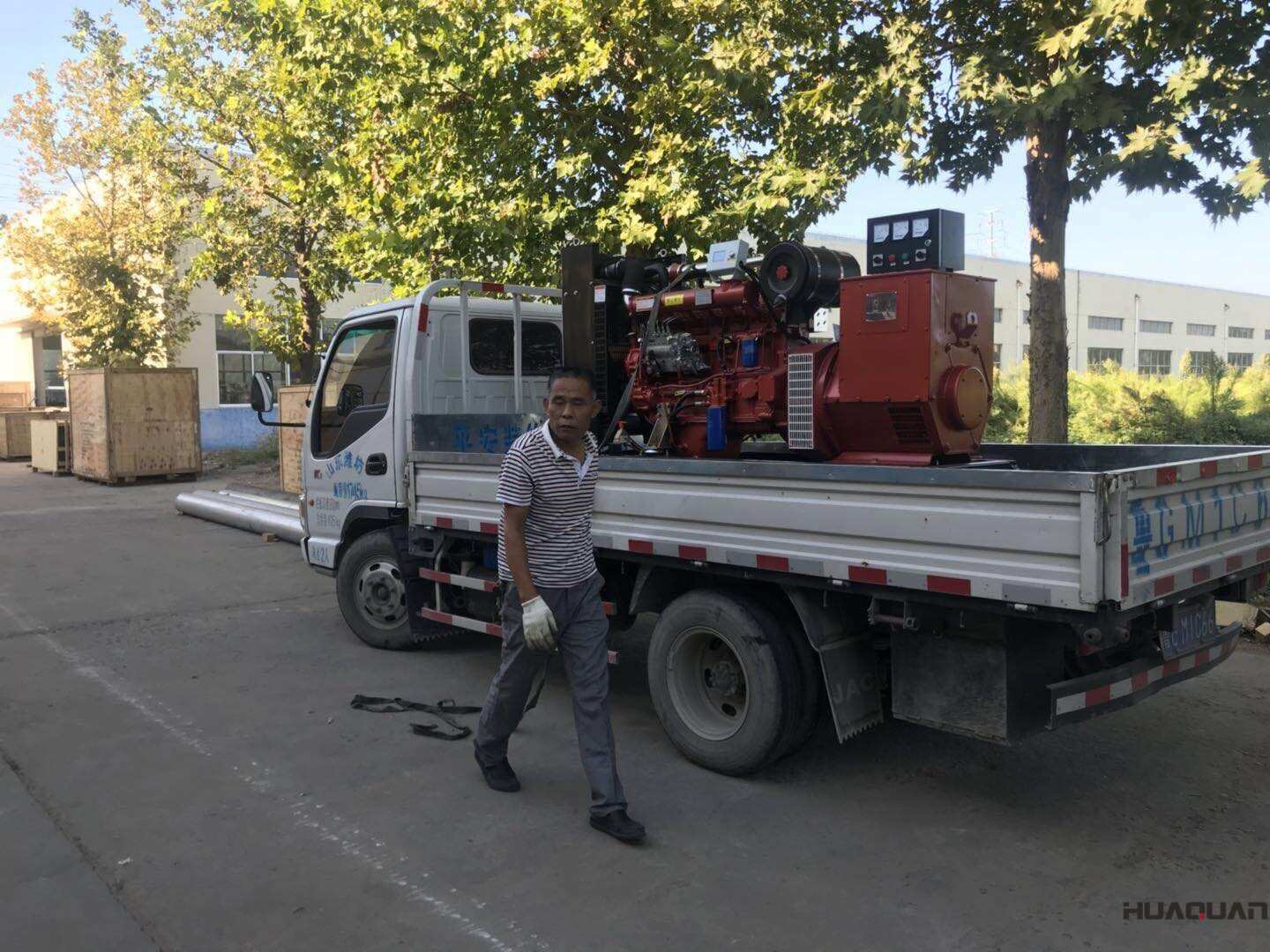 一臺120kw標配型柴油發電機組于9月1日發往山東