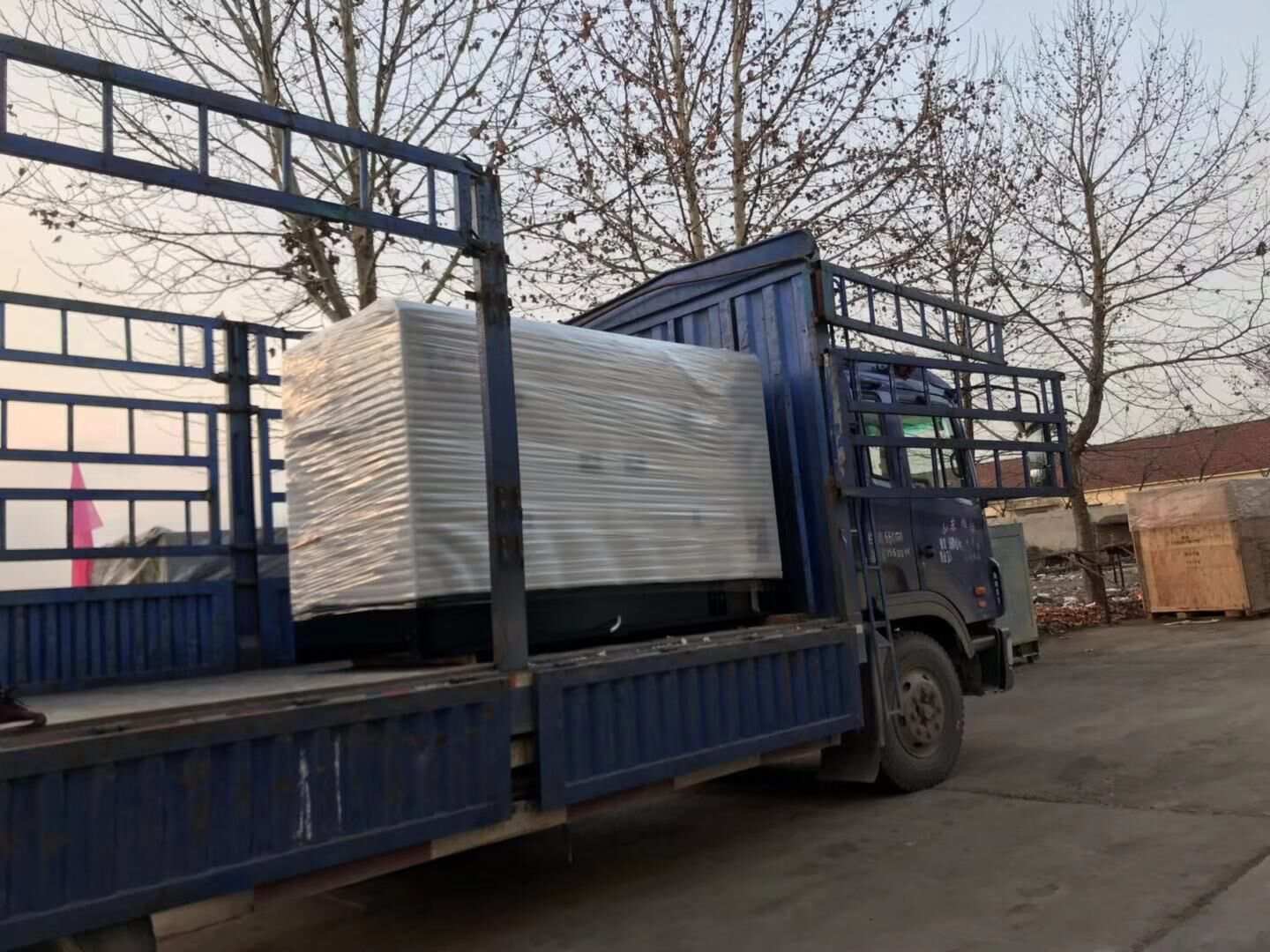 12月5日，夏先生采購(gòu)的一臺(tái)60kw靜音箱柴油發(fā)電機(jī)組已經(jīng)順利從華全動(dòng)力發(fā)往安徽省