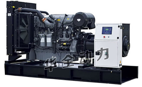 3月26日，馬先生訂購的含棚移動拖車發(fā)電機組從華全動力發(fā)往山東省